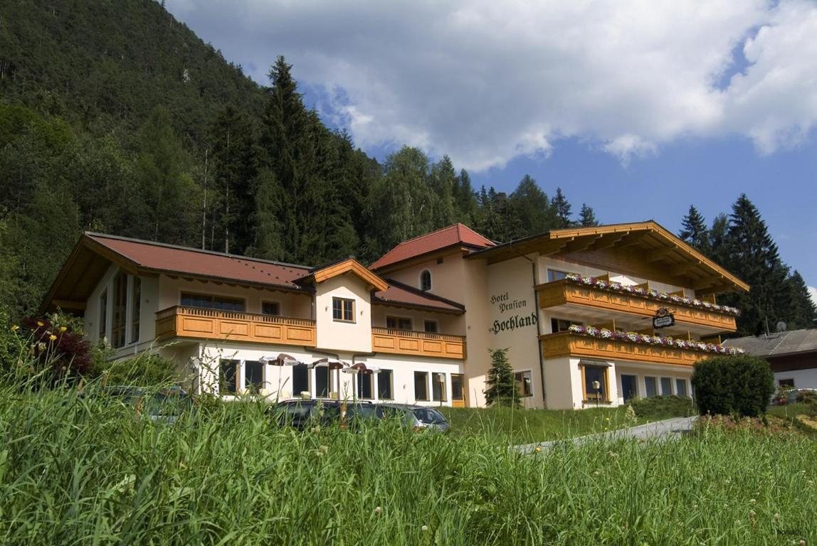 Huber Hochland 3* Maurach (Achensee)