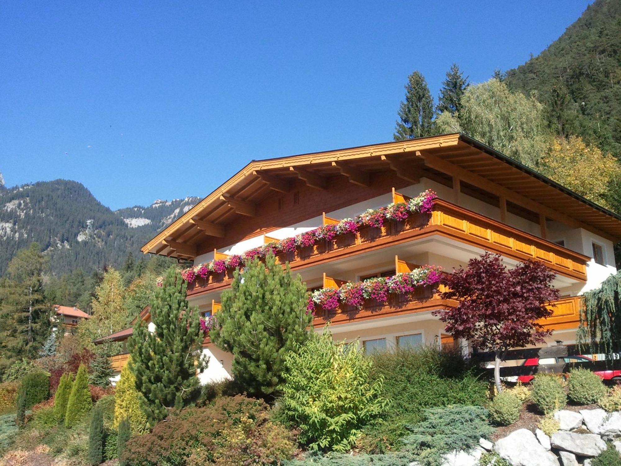 Huber Hochland 3*